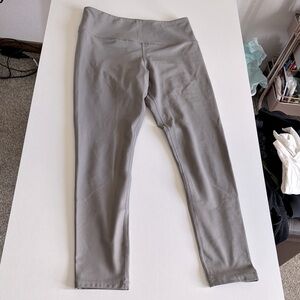 ZYIA Gray Metallic Light n Tight Leggings ✨RARE✨